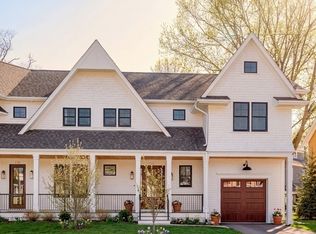 710-712 Watertown St, Newtonville, MA 02460