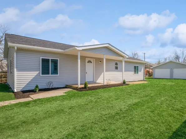 2207 E Wabash Ave, Muncie, IN 47303