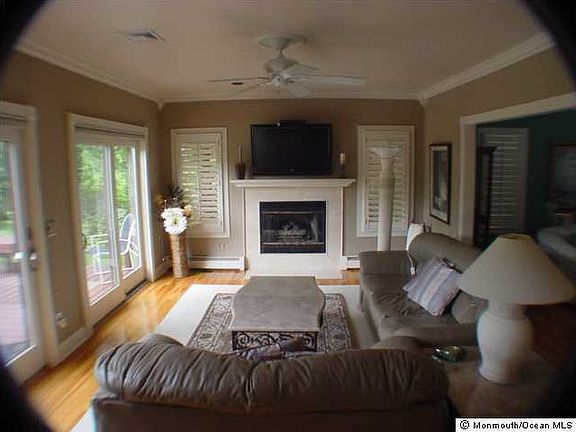 2nd image of 806 Hastings Lane