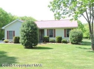 177 Center Rd, Stroudsburg, PA 18360