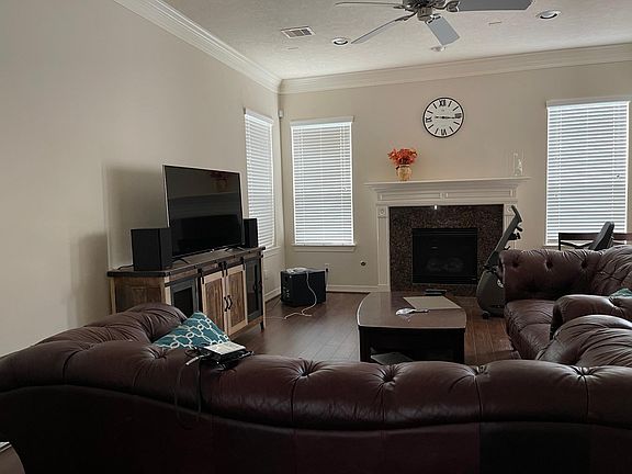 3rd image of 1234 Sopris Dr