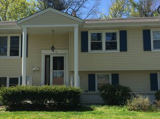 278 Oradell Ave, Paramus, NJ 07652