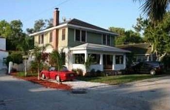 1st image of 227 Lexington Dr