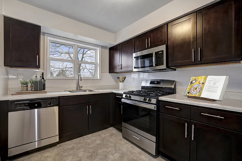 Westmount Village