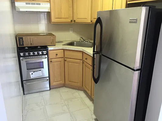 Rented by Joe Gotham LTD | media 24