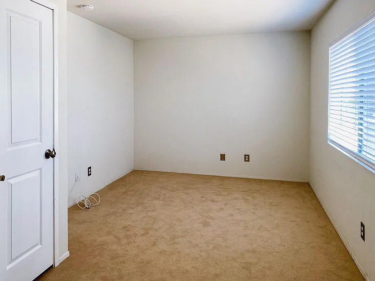 1152 La Vida Ct — Photo 10