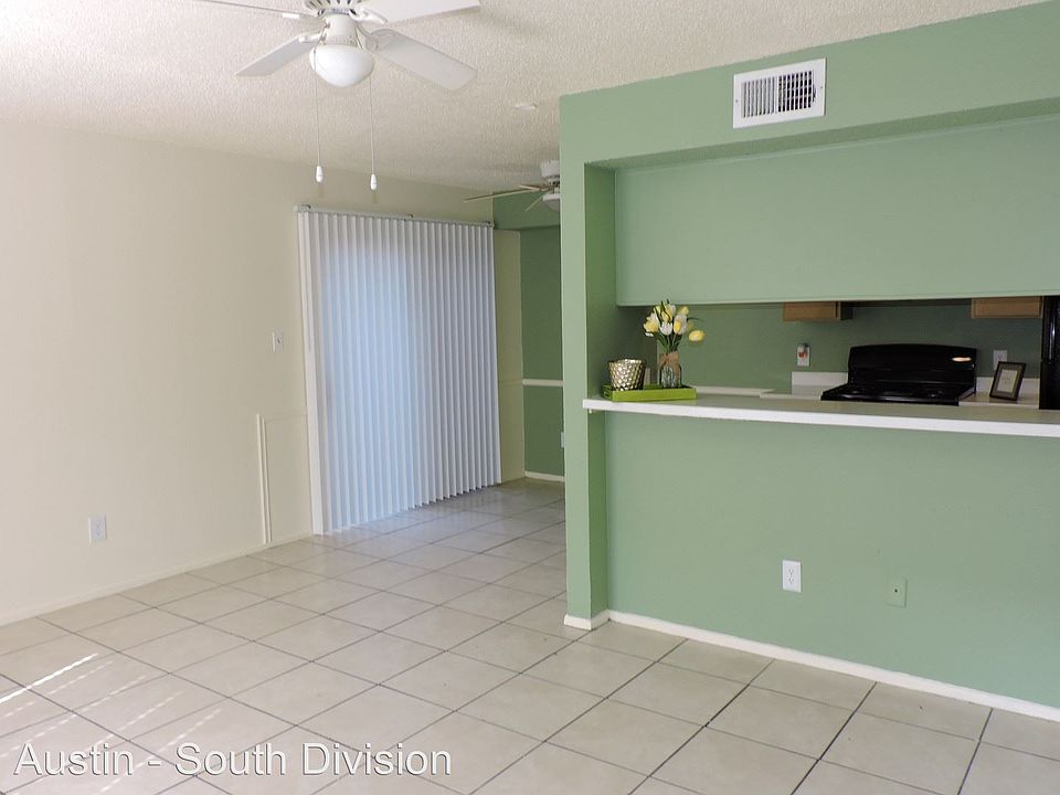 1st image of 5903 Cougar Dr APT A