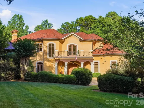 201 Brawley Harbor Pl, Mooresville, NC 28117