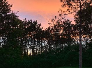 337 Soo Line Rd, Hudson, WI 54016