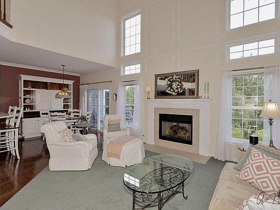 5th image of 2015 Mallard Ln