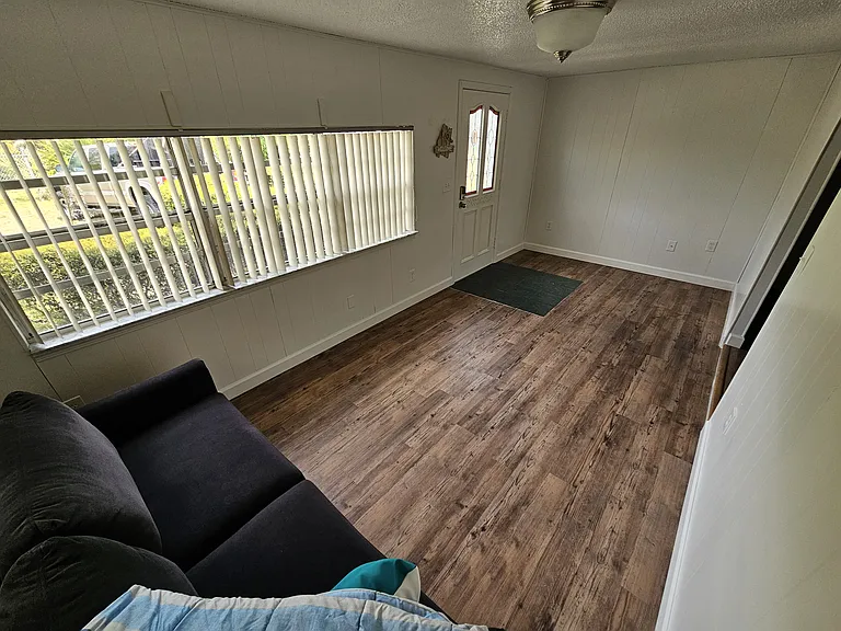 1060 Bevis Rd — Photo 11