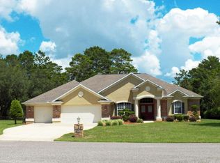 10132 Southern Breeze Ct, Weeki Wachee, FL 34613