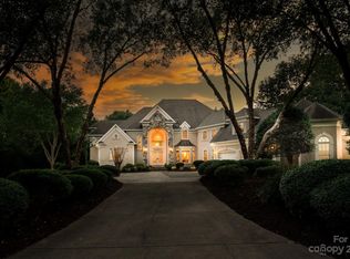 2640 Flintgrove Rd, Charlotte, NC 28226