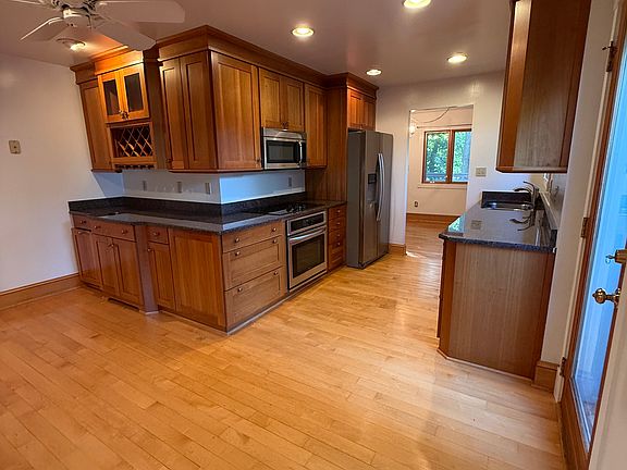 2nd image of 3710 Forest Grove Dr