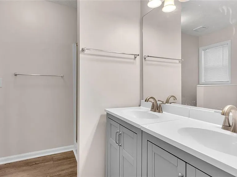 878 Grindstone Dr SW — Photo 22