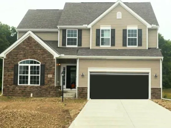 6652 Streamside Dr, Galena, OH 43021