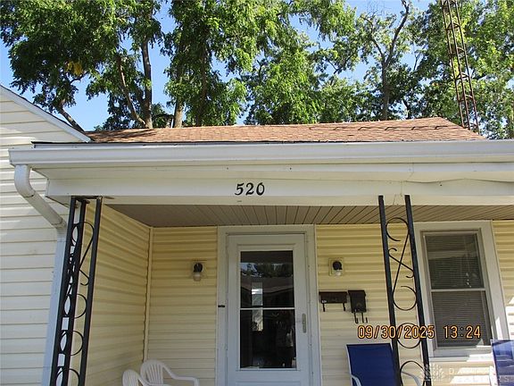 3rd image of 520 N Pearl St