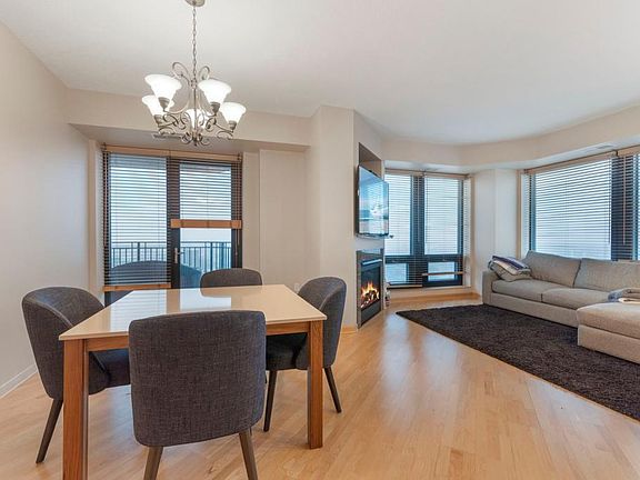 5th image of 500 E Grant St APT 2111
