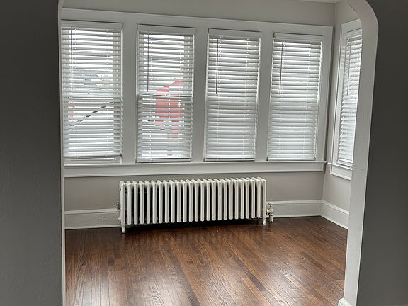 2nd image of 255 Lincoln Ave #2