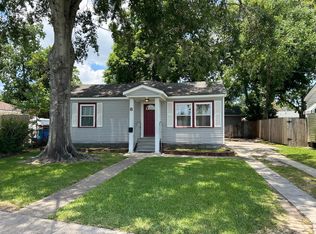 8 Sullivan Pl, New Orleans, LA 70131