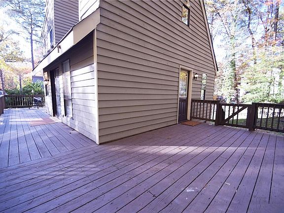 2nd image of 8506 McAden Pl