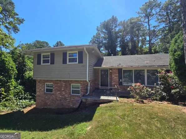 2967 Flat Shoals Rd, Decatur, GA 30034
