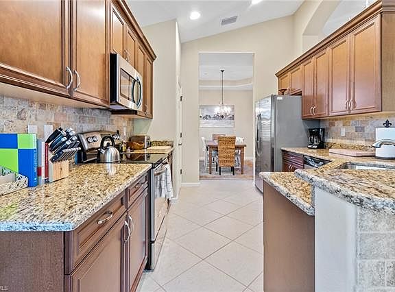 5th image of 6637 Alden Woods Cir APT 202