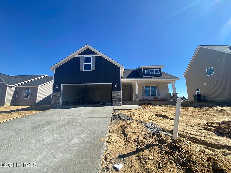 1st image of 2221 Zircon Drive