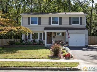 97 Rieder Rd, Spotswood, NJ 08884