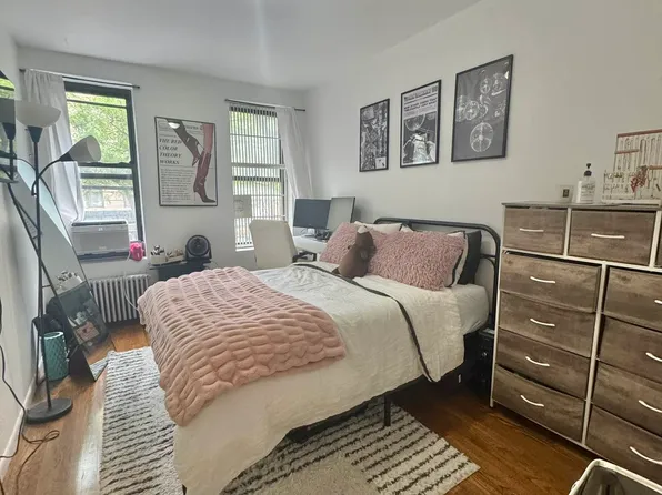 338 East 65th Street image 1 of 9
