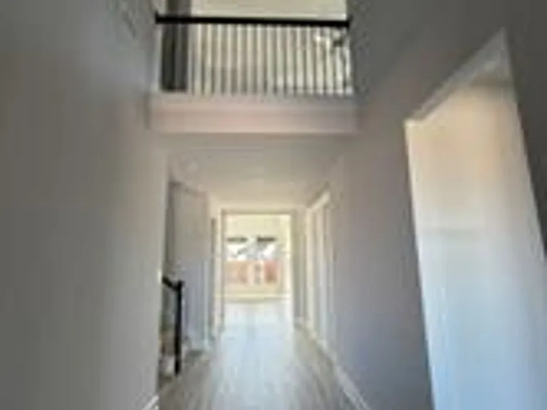 509 Wexford Dr — Photo 3