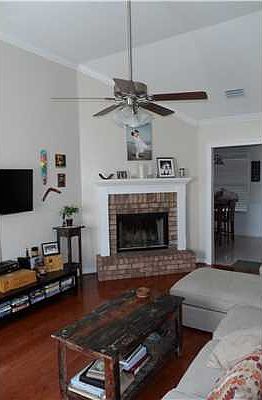 2nd image of 14188 Poplar Ct