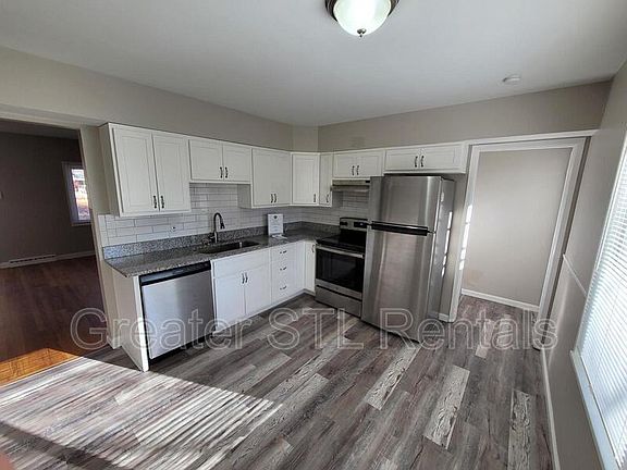 5th image of 6717 Lightwood Dr