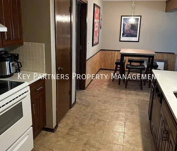 435 W 104th St #B — Photo 7