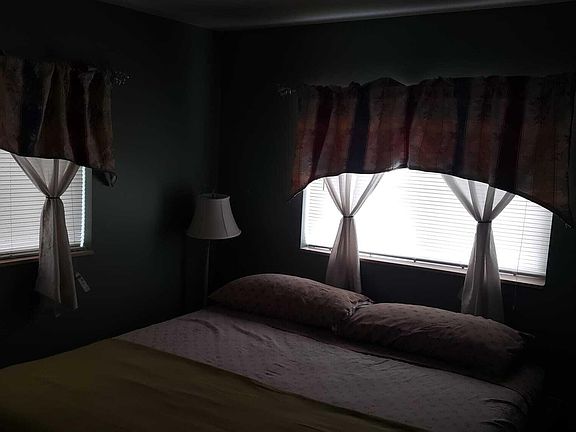 3rd image of 2334 NE 136th Street