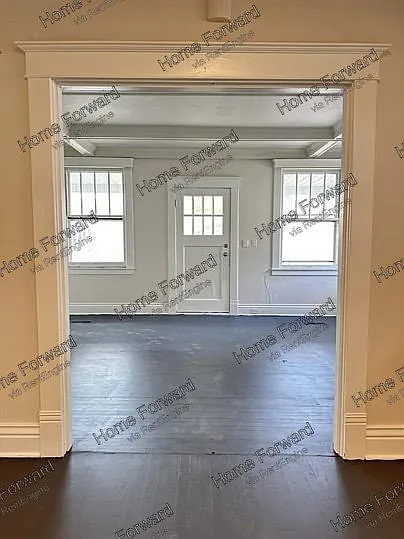 463 Linden Ave — Photo 6