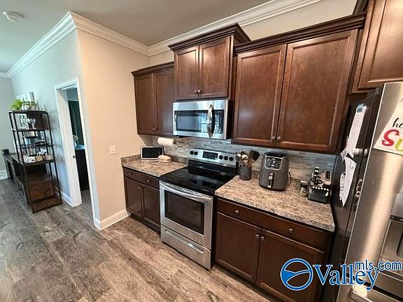 2nd image of 107 Fourstar Ln NW