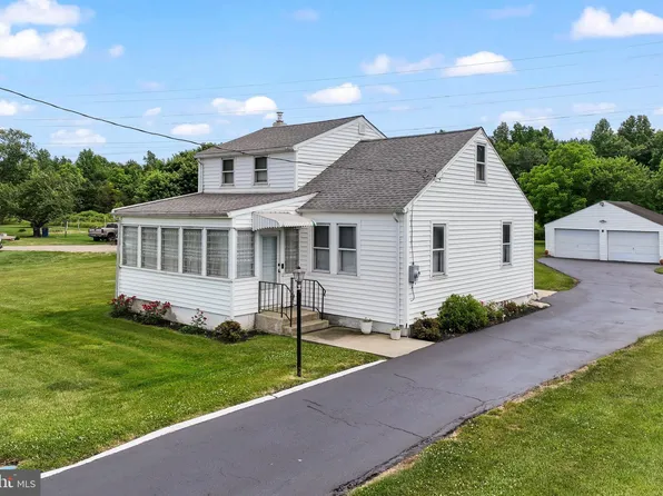 385 Bailey St, Woodstown, NJ 08098
