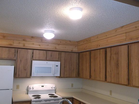 5th image of 11941 Bob White Dr #19-872