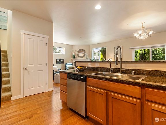 5th image of 4118 148th Street SW #K1