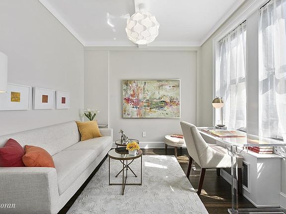 2nd image of 24 W 69th St APT 9B
