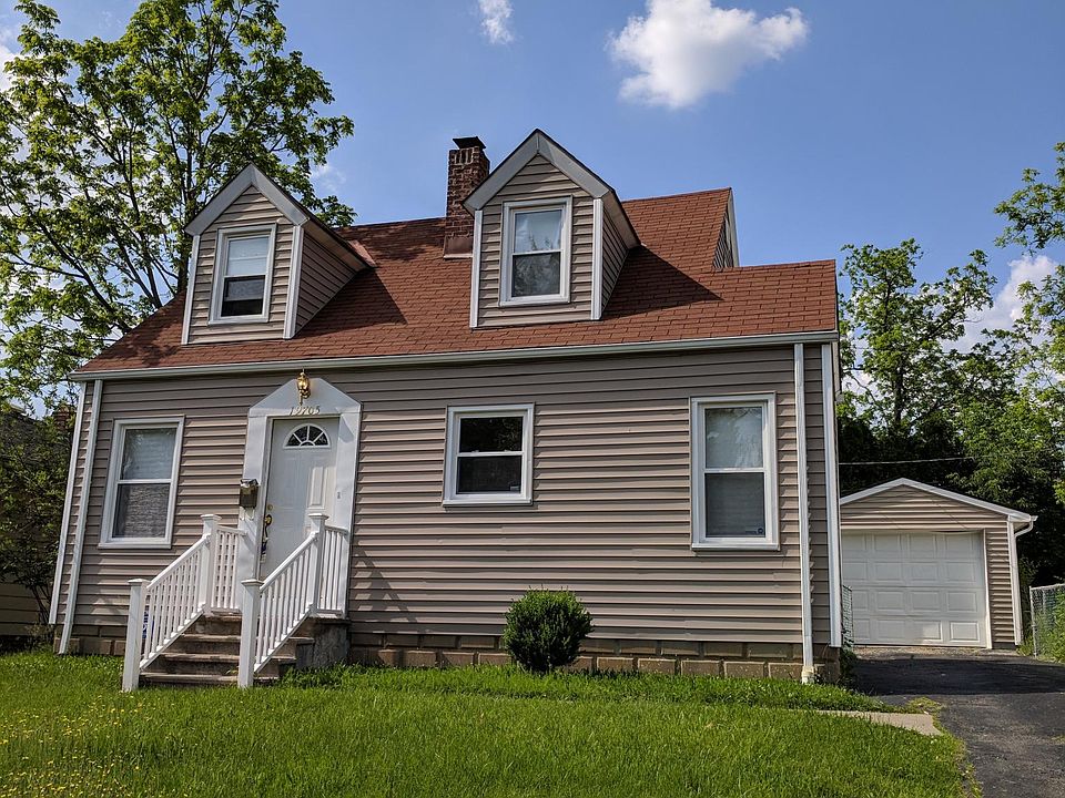 1st image of 19705 Gardenview Dr