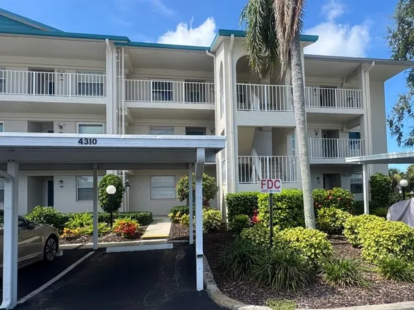 7301 29th Avenue Dr W APT 310, Bradenton, FL 34209