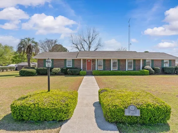 203 Dogwood Ave, Columbia, AL 36319