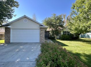885 Lund Ln, Baker City, OR 97814