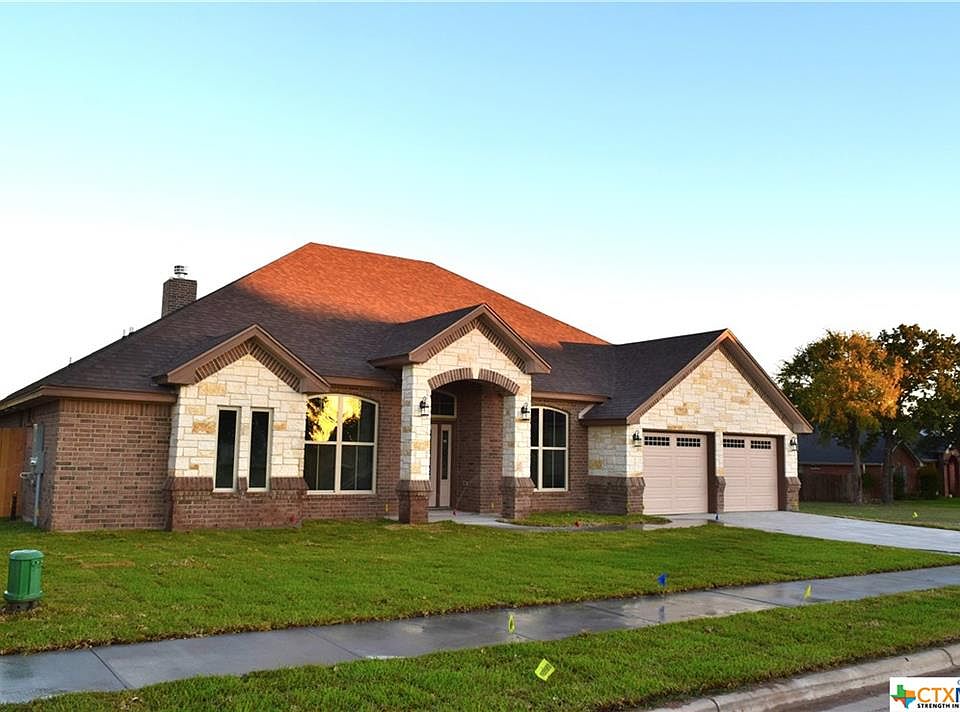 1st image of 1207 Nathan Ln
