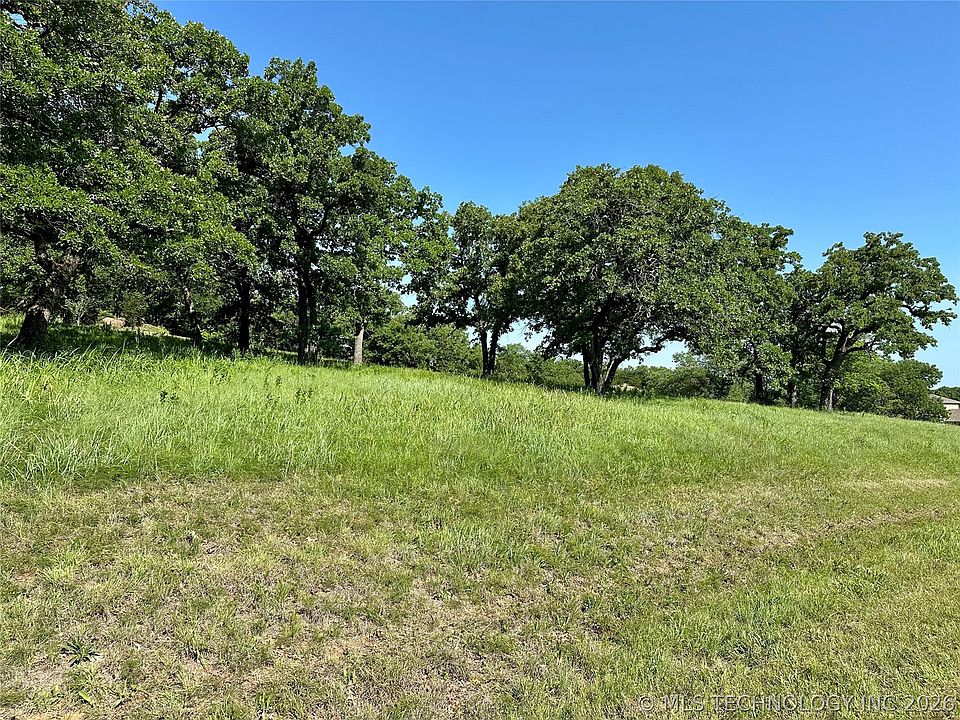 2nd image of Shepherd Hills Rd