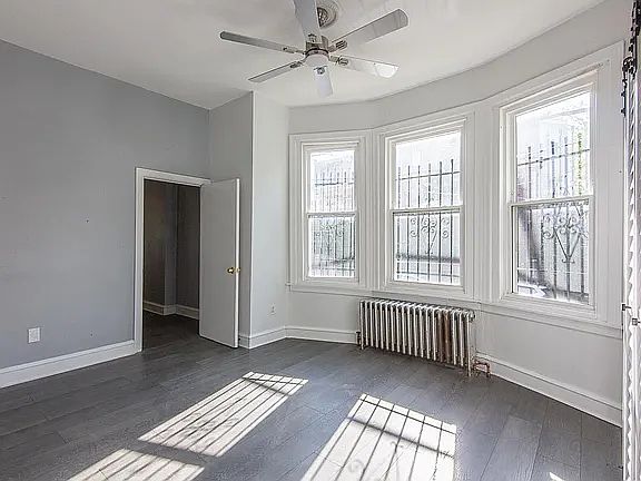 5th image of 4843 Walton Ave APT 1
