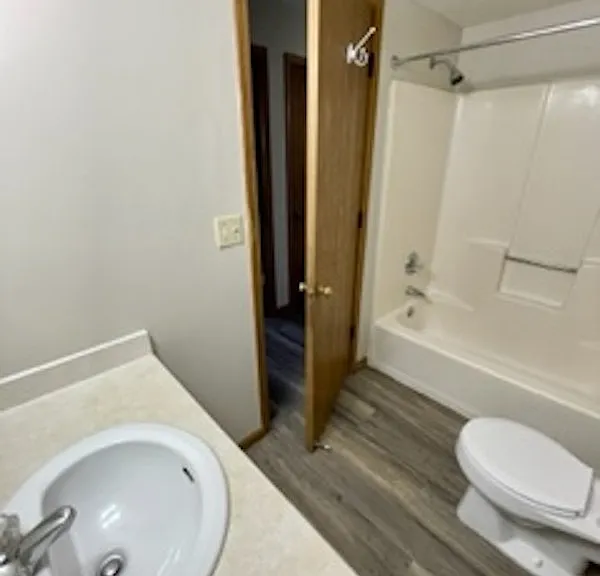 North Park Apartment Homes — Photo 8