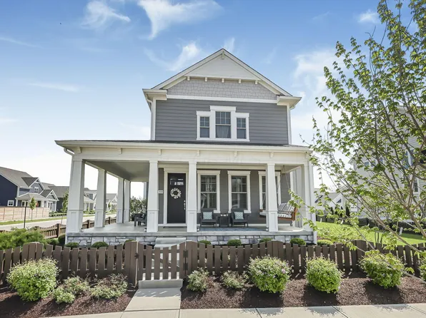 5348 Maple Dr, Lewis Center, OH 43035
